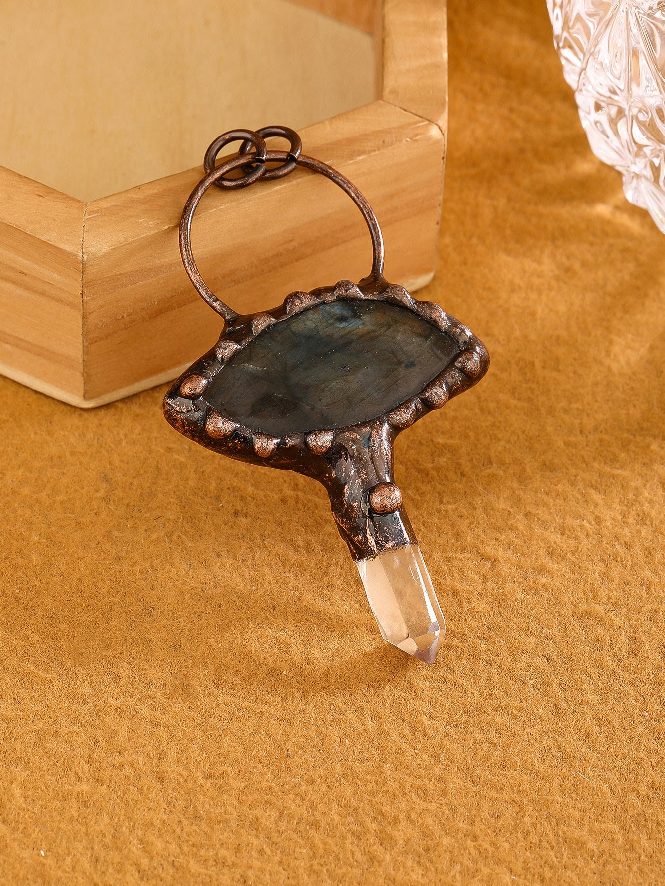 A variety of European and American retro style natural elongated stone original design bronze sweater chain pendant random shape