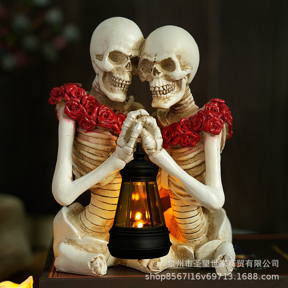 万圣节创意复古哥特式骷髅拿灯浪漫情侣人物场景爆款布置道具装饰