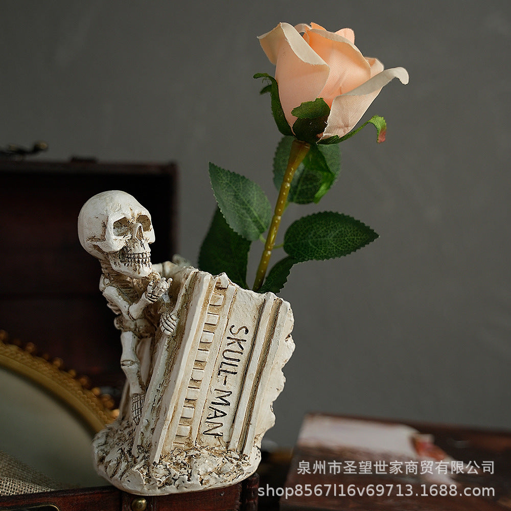 万圣节礼物办公室笔筒蜘蛛侠骷髅摆件桌面个性家居花盆摆件装饰道