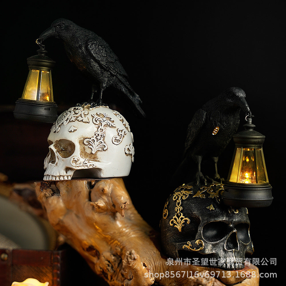 跨境新品万圣节乌鸦摆件复古桌面骷髅道具树脂摆件太阳能鬼节装饰