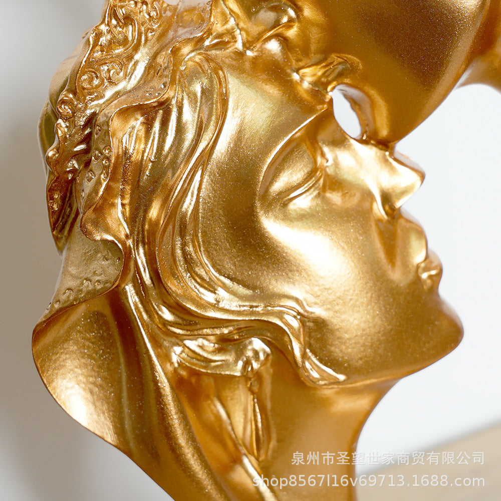 创意一吻情深情侣人物雕像情人节工艺品摆件家居客厅装饰礼物摆设