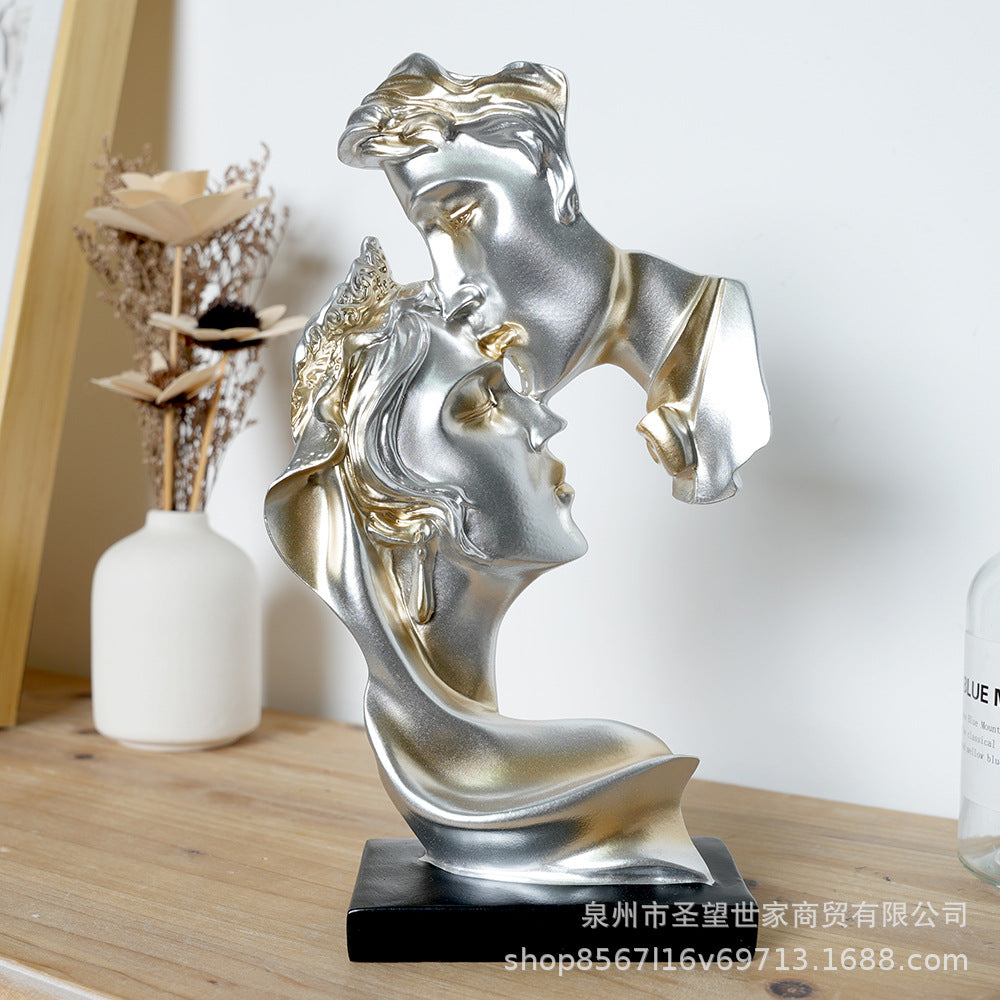 创意一吻情深情侣人物雕像情人节工艺品摆件家居客厅装饰礼物摆设