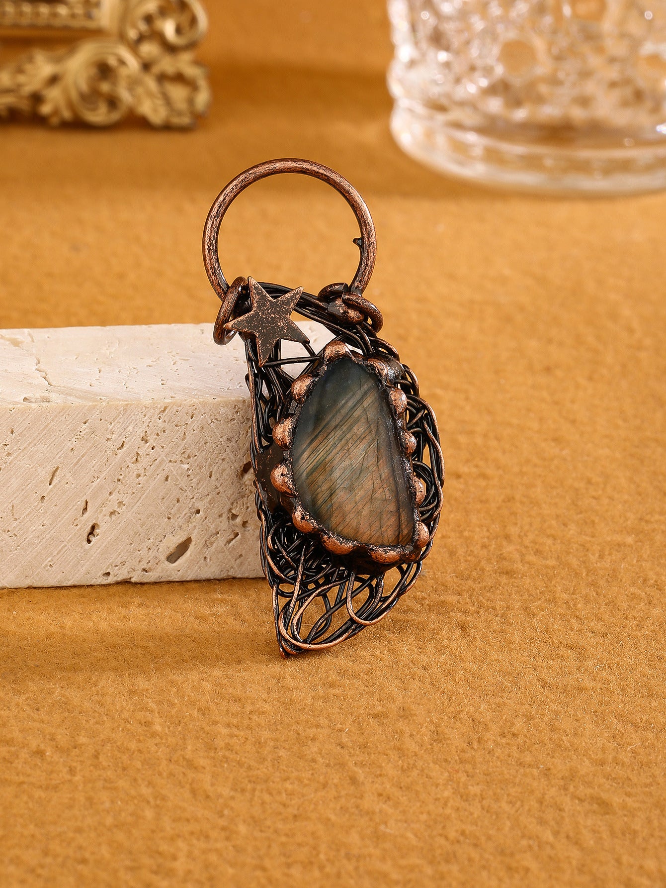 A variety of European and American retro style natural elongated stone original design bronze sweater chain pendant random shape